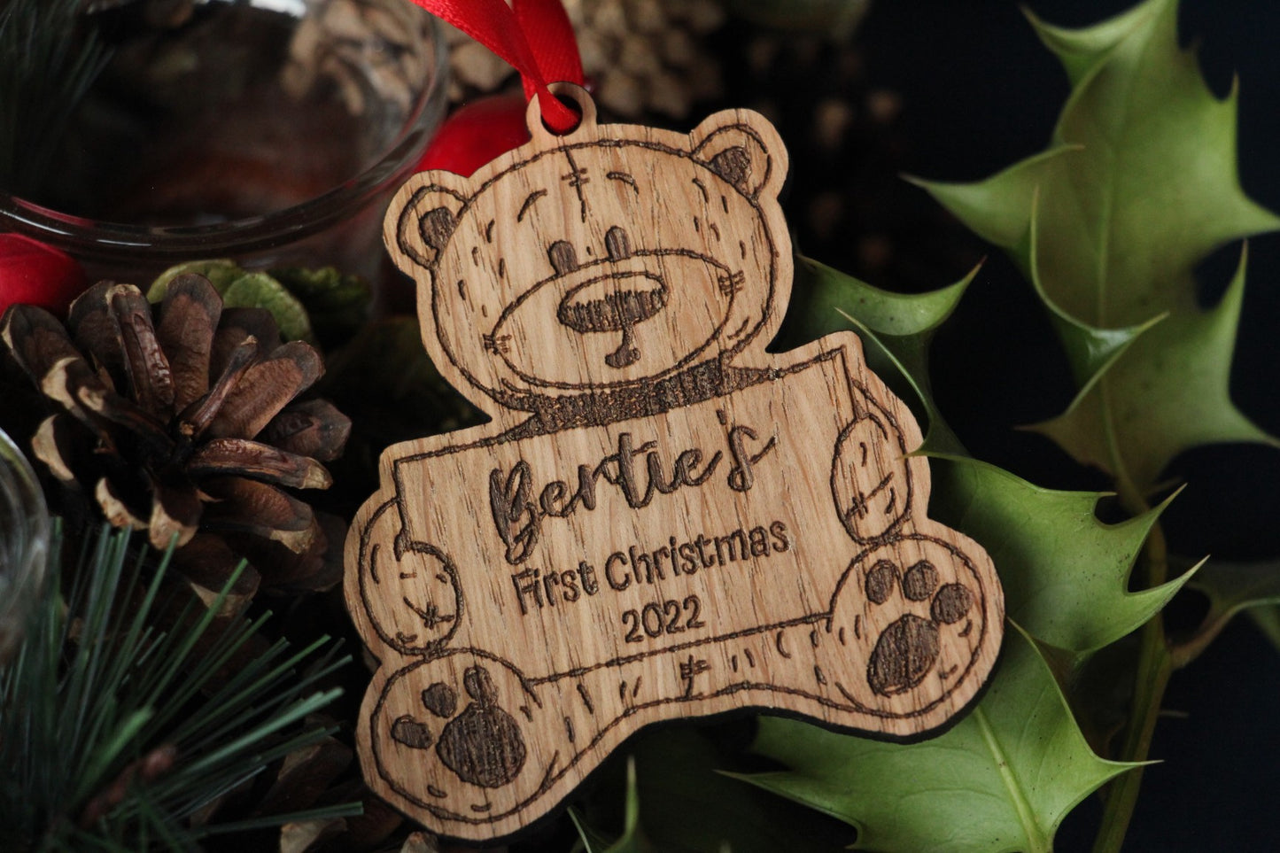 Gepersonaliseerde baby's eerste kerst beer ornament