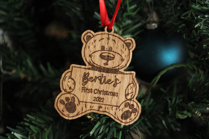 Gepersonaliseerde baby's eerste kerst beer ornament