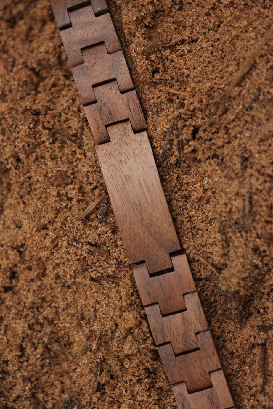 Juglans - Wooden Bracelet